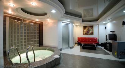 ایروان دولوکس هتل