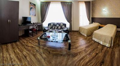 ایروان دولوکس هتل