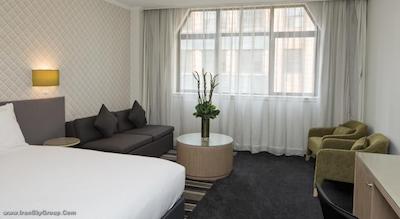 مترو هتل آن پیت