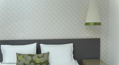 مترو هتل آن پیت