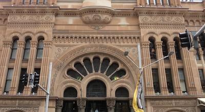 مترو هتل آن پیت