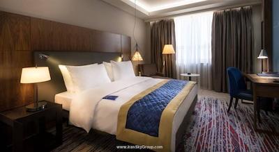 رادیسون بلو هتل ایروان