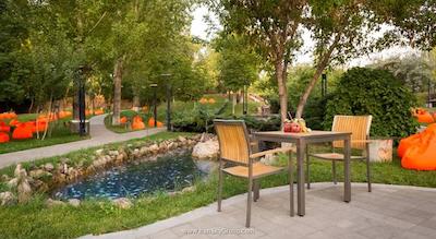 رادیسون بلو هتل ایروان