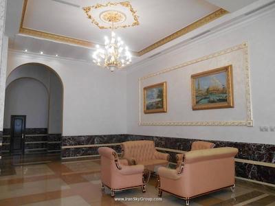 آرمنین رویال پالاس