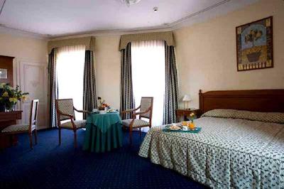 الساندرینو