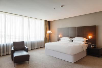 شرایتون باکو ایرپورت