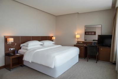 شرایتون باکو ایرپورت