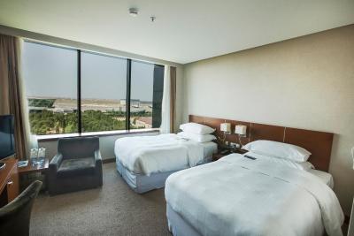 شرایتون باکو ایرپورت