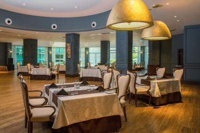 شرایتون باکو ایرپورت