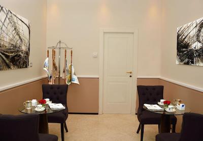 اپوگیا لوید رم