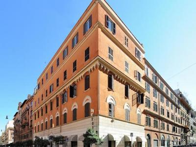 اپوگیا لوید رم