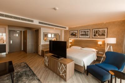 پارک این بای‌ رادیسون آذربایجان باکو