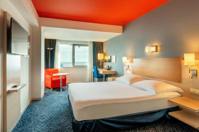 پارک این بای‌ رادیسون آذربایجان باکو