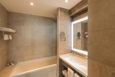 پارک این بای‌ رادیسون آذربایجان باکو