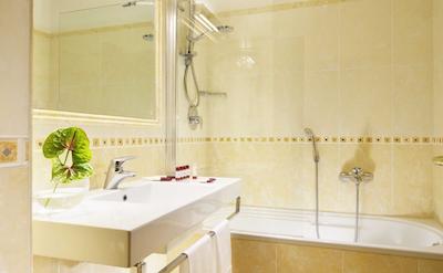 کلاریون کالکشن هتل پرینسیپسا ایزابلا