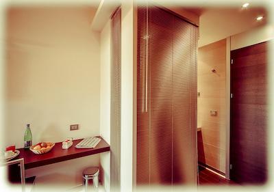 آل سیزنز گاردن هتل اند لیشور