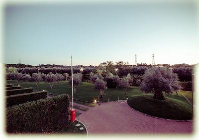 آل سیزنز گاردن هتل اند لیشور