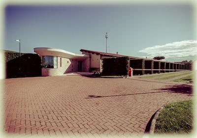 آل سیزنز گاردن هتل اند لیشور