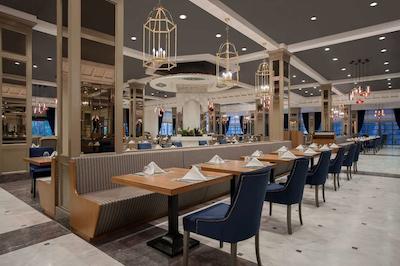 پالوما رنسانس آنتالیا بیچ ریزورت اند اسپا