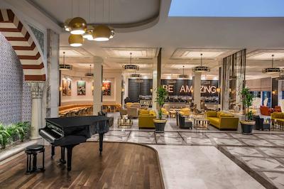 پالوما رنسانس آنتالیا بیچ ریزورت اند اسپا