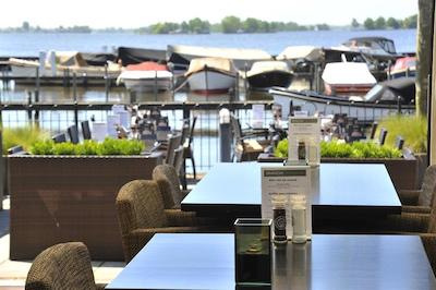 پرنسس هتل لوسدرچت-امستردم