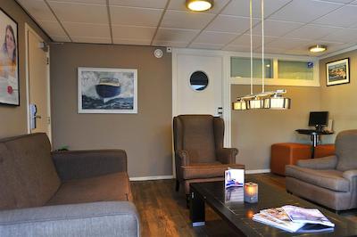 پرنسس هتل لوسدرچت-امستردم