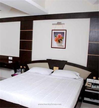 هتل تری استار