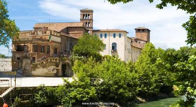 هسینوم پالاس