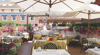 هسینوم پالاس