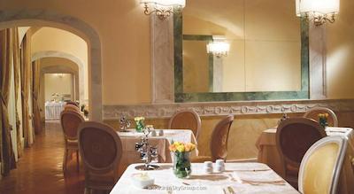 هسینوم پالاس