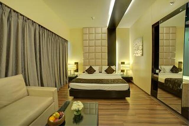 گلدفینچ مومبای