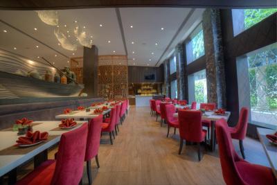 گلدفینچ مومبای