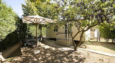 فلمینیو ویلیج