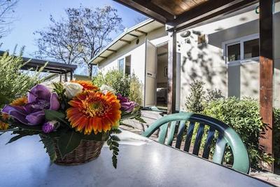 فلمینیو ویلیج