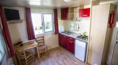 فلمینیو ویلیج