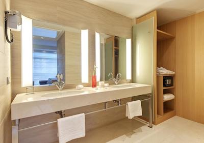 برکلو آرن منتگنا