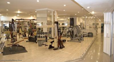 فنیکیا گرند هتل