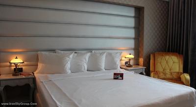 فنیکیا گرند هتل