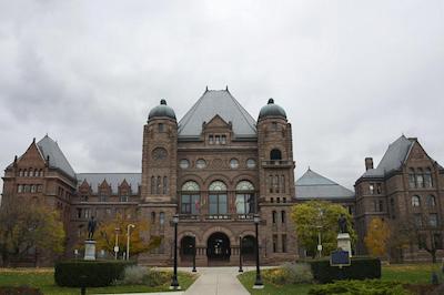 شنگری-لا هتل تورنتو