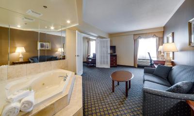 مونته کارلو این-واوقان سوئیتس