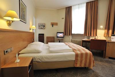 سنترال مولیتور