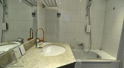 سنترال مولیتور