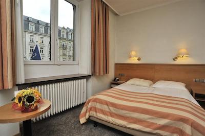 سنترال مولیتور