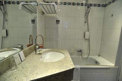 سنترال مولیتور