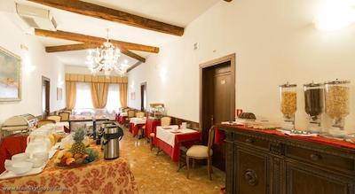 پلززو گاردی