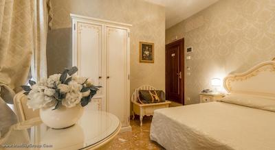 پلززو گاردی