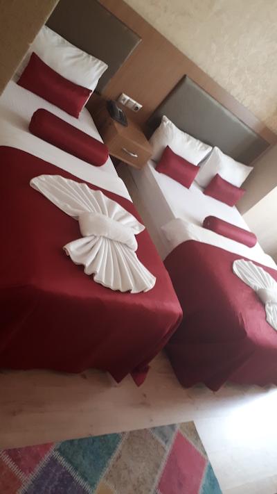 گرند زنتروم هتل