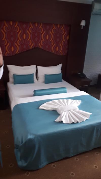 گرند زنتروم هتل