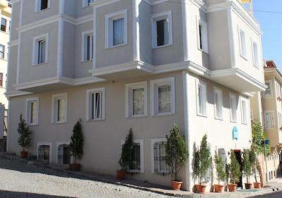 سلطان احمد چشمه