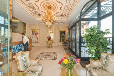 هتل د پرا هیل